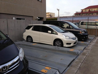 【駐車場】