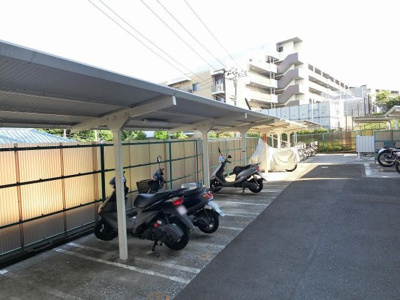 【その他共用部分】 | パシフィック綱島 | バイク置き場