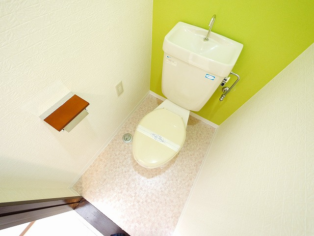 マンション田村のトイレ|落ち着いたトイレです