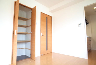 【洋室】 | リブレ御影