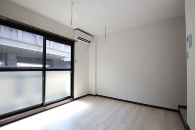 【洋室】 | アルテリーベ