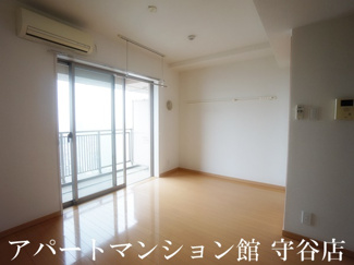 【居間・リビング】 | STATION TOWER TOYOSHIMA