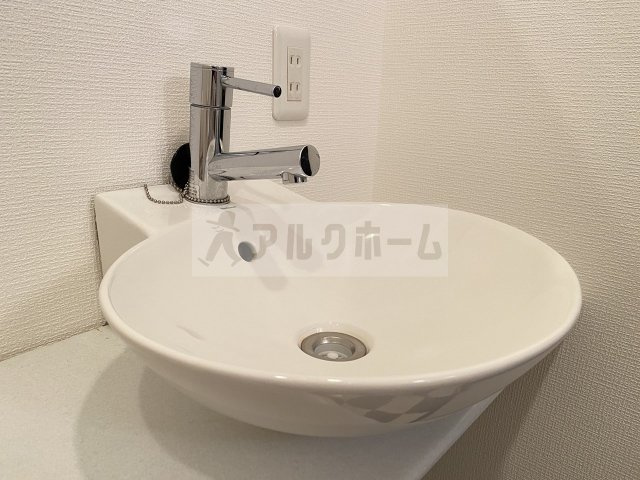 ブリューゲルの独立洗面台|ブリューゲル（八尾市植松町）　独立洗面