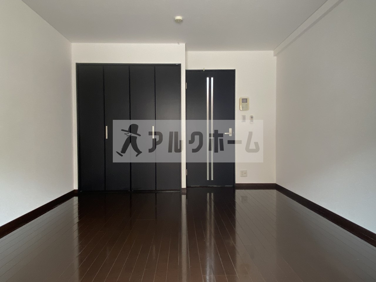 ブリューゲルの居間・リビング|ブリューゲル（八尾市植松町）　居室スペース