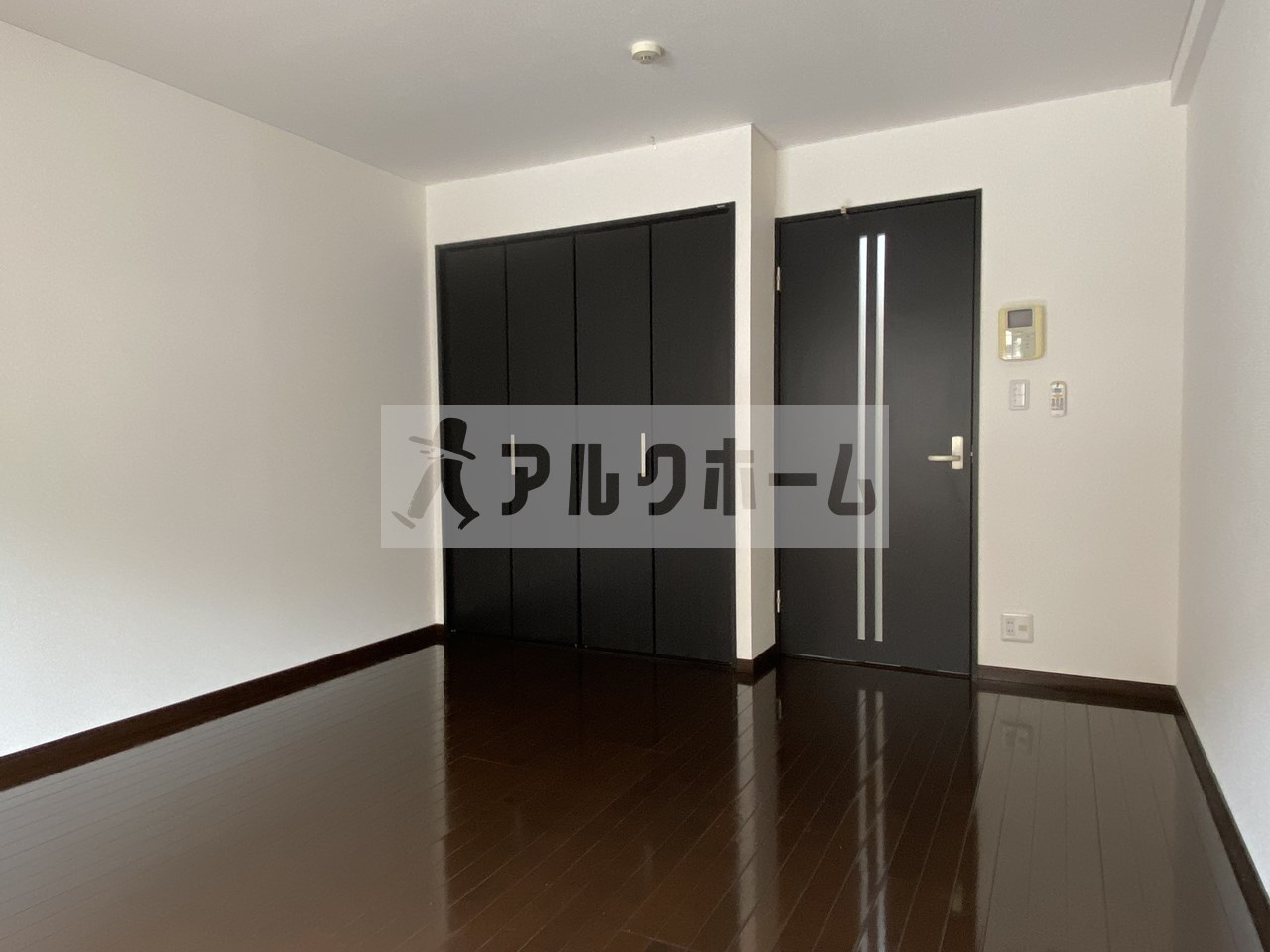 ブリューゲルの居間・リビング|ブリューゲル（八尾市植松町）　居室スペース