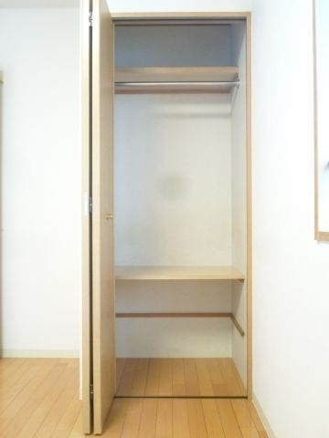レジネッタ江戸堀の収納