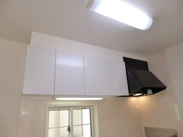 ベルソレイユのキッチン|吊戸