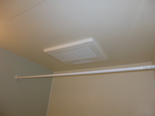 ベルソレイユの設備|浴室乾燥機