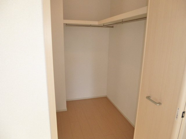 ベルソレイユの収納|ウォークインクローゼット