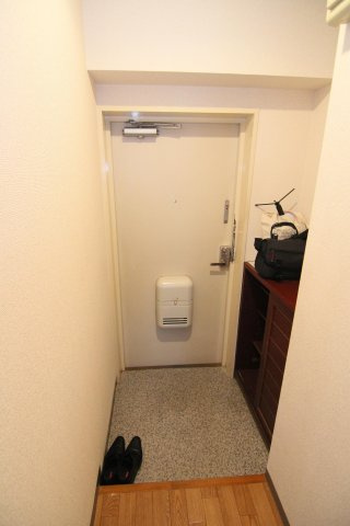 日吉Ａ－１の玄関