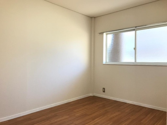 グリーンハイツ横川の洋室