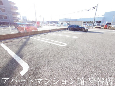 【駐車場】 | Penny Lane
