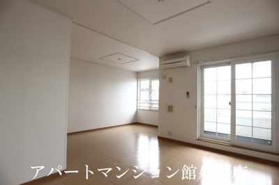 【居間・リビング】 | フラワーC