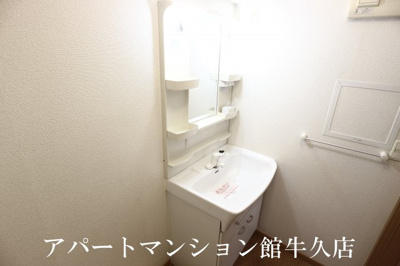 【独立洗面台】 | フラワーC