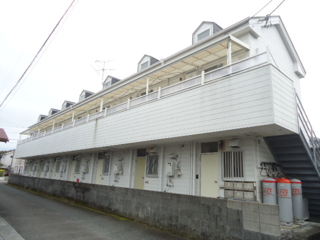 初鷹コーポの外観