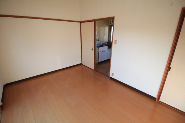 初鷹コーポの居間・リビング