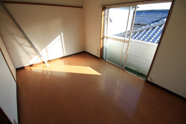 初鷹コーポの居間・リビング