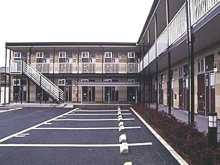 【エントランス】 | コンフォートフレア