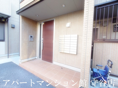 【エントランス】 | Bright one