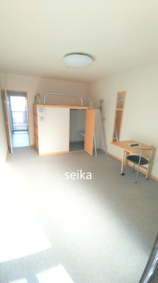 【居間・リビング】 | 橙 | 1階はフローリング、2階以上はカーペットタイプとなります。