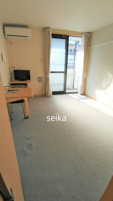 【内装】 | 橙 | 1階はフローリング、2階以上はカーペットタイプとなります。