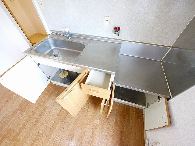 グランドゥールＢのキッチン|きれいなキッチンです