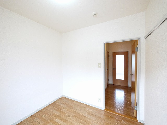 グランドゥールＢの洋室|ゆったりした洋室です