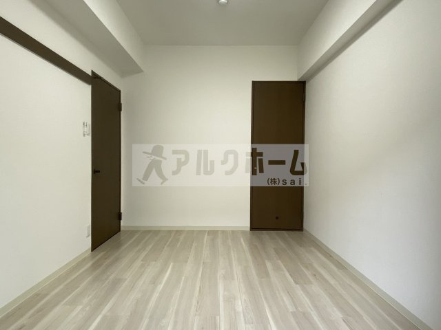 エオリアンハープの洋室