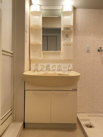 Forest（フォレスト）南植松の独立洗面台