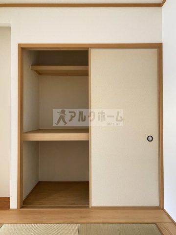 Forest（フォレスト）南植松の収納