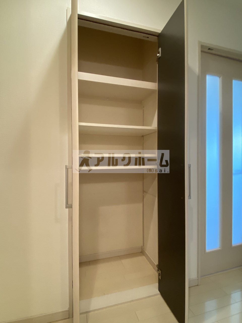 Forest（フォレスト）南植松の収納