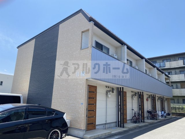 プレジール青山の外観