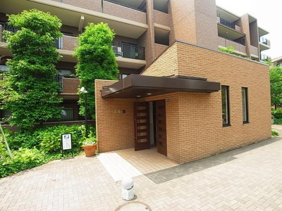 【エントランス】 | 港北ニュータウンイオ４番館