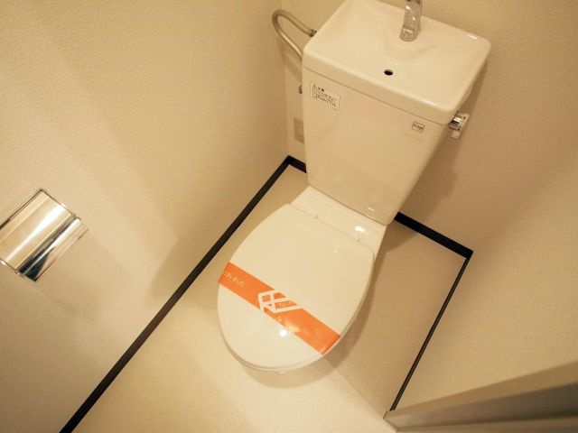 ドムール岸里東のトイレ