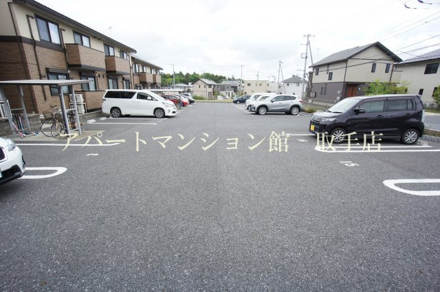 アムールゆめみ野Cの駐車場