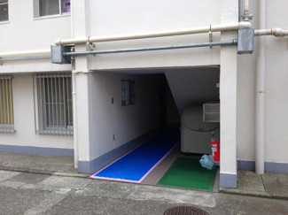【エントランス】