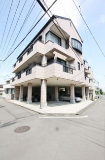 【外観】 | 小机北口駐車場　　　屋根付き・防犯カメラ完備！