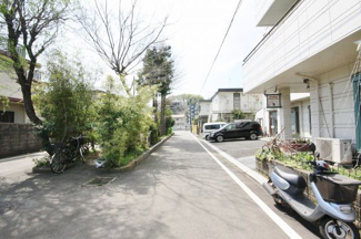 【周辺】 | 小机北口駐車場　　　屋根付き・防犯カメラ完備！