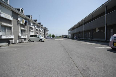 【駐車場】 | ＤＩコーポサンライズB