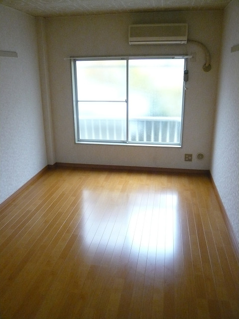 コーポ入江Aの洋室|【コーポ入江Ａ】