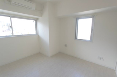 【洋室】 | ヴィラ・レヴァンテ