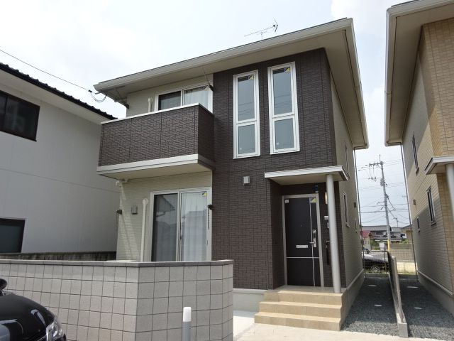 総社市三輪の一戸建ての外観