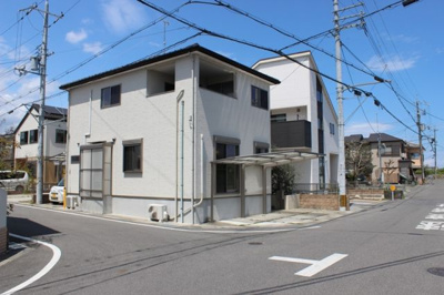 【外観】 | 大津市堅田一丁目16-13　琵琶湖一望戸建て | 外観別角度、角地の状況が確認頂けます