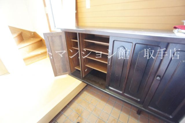 向井邸のロビー