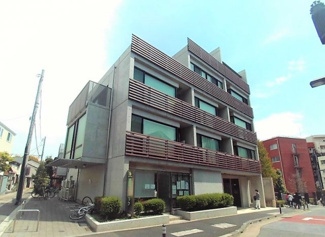 【外観】 | リエス千駄木は、高台の閑静な住宅街にあるデザイナーズマンションです。