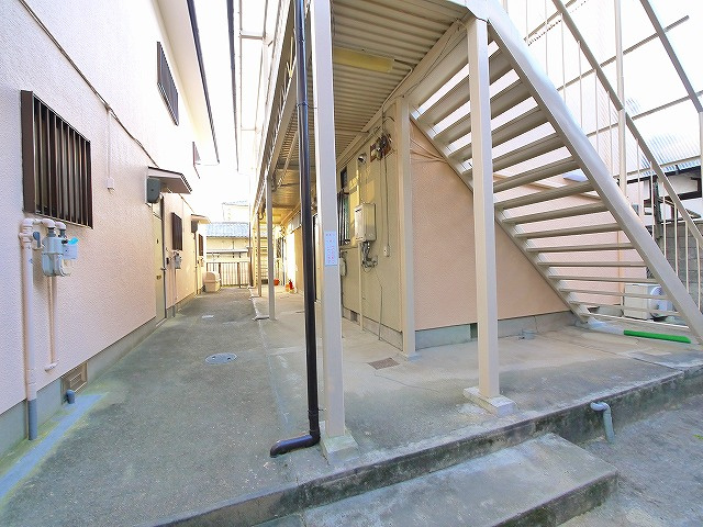 安川パレットハウスのエントランス