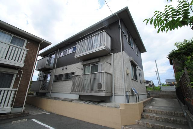 ガーデンヒルズ荒木Ⅱ