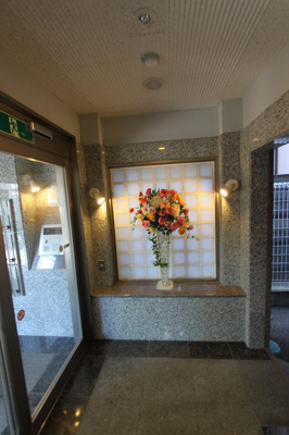 【エントランス】 | ラピス雨宮