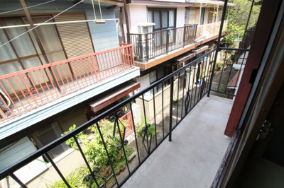 【バルコニー】 | 禅昌寺　貸家