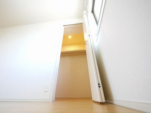 クレメント中町の収納|たっぷりとした収納スペースです
